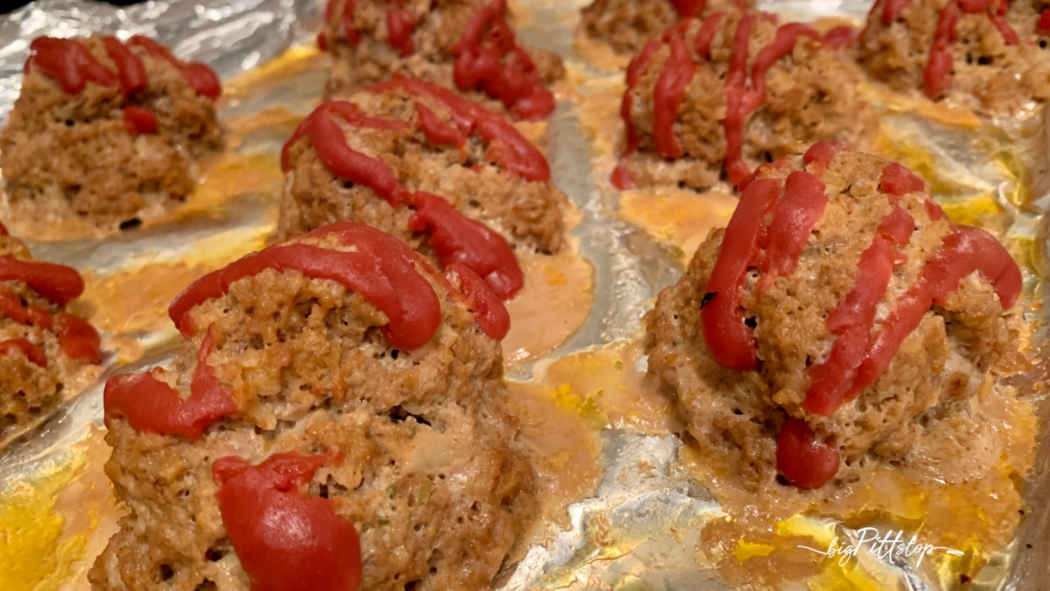 Sheet Pan Mini Meatloaf Recipe - Together as Family